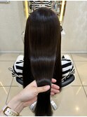 10代20代髪質改善カラーで大人艶髪ストレートスタイル
