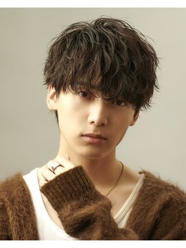 オーシャントーキョー ホワイト 原宿(OCEAN TOKYO WHITE) スパイラルマッシュ波巻きパーマツイスパ