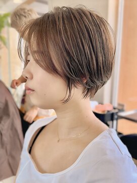 ハピネス 西大寺店(Happiness) ヨシンモリ/ワンホン/ショートボブ/韓国レイヤー/グレーベージュ