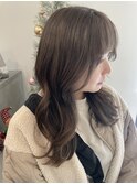 カーキグレージュ