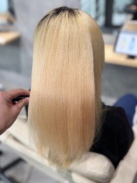 シンカ(shinka) 【20代】/髪質改善/縮毛矯正/表参道/ブリーチ縮毛矯正