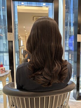 アピッシュ ギンザ(apish ginza) コテ巻き風パーマ/ロングパーマ/デジタルパーマ/伸ばしかけ