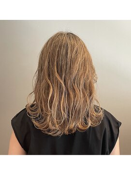 20代30代40代50代◎ハニーブロンド/ブリーチ