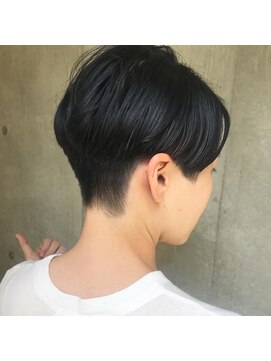 ビビト(bibito) bibito 丸みショートボブ 3Dミニマム ハンサムセシルカット