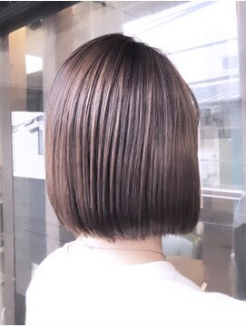ナイン 麻布十番(NINE) 乾かすだけで可愛いミニボブ☆