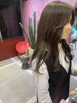 ローレンジウ(LOREN JU) 名駅/名古屋駅/学割U24/レイヤーカット/オージュア/ダブルカラー