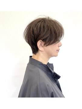 ユトリ ヘアーアンドスパ(YUTORI hair＆spa) 大人女性にオススメ！くびれショート