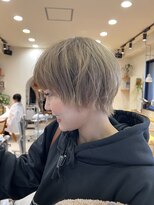 シム 千葉(sim) ショートっぽいウルフ　stylist今井