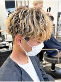 メッシュハイライトスパイラルパーマツイストパーマツーブロック
