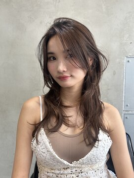 エイミー(Aimee) Aimee 町田 アッシュブラウン×ワンホンヘア