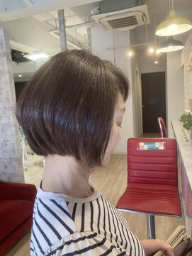 フオラ ヘア 下赤塚店(Fuola HAIR) 大人ボブ