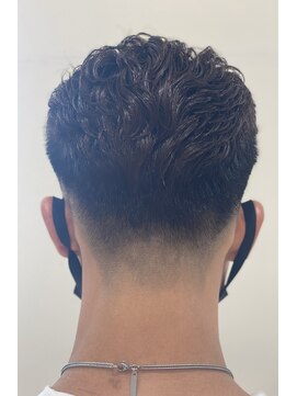 アンド(&) 大久保夏里奈