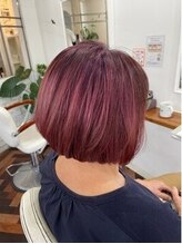 ヘアーアンドメイクアップモパ