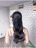 ハーフアップ　カチモリ　お呼ばれヘア