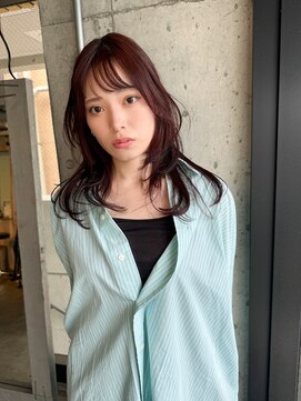 ノラジャーニー(NORA Journey) 【諒】レイヤーカットウルフカットボルドーカラーウルフレイヤー