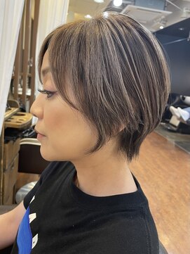 グローリープラス(Glory+plus) コントラストハイライト×大人ショート