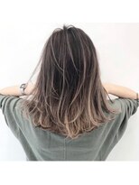 リブート(Re:Boot)&nbsp;抑えめバレイヤージュ