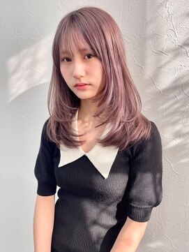 ピンクベージュ20代30代40代ブリーチ韓国レイヤー顔周りカット