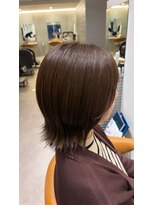 エッジ(EDGE)&nbsp;艶感ブラウンで叶える大人ナチュラルなレイヤーミディボブ