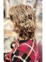 サーティエイト(38)&nbsp;ウルフレイヤーふんわりパーマ/マットオリーブ/髪質改善/