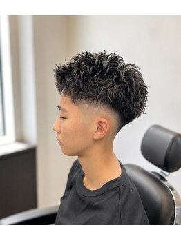 エイトヘアー(Ei8htHair)の写真/【Man's スタイルなんでもお任せ！】男性stylistでメンズ支持多数！フェード、韓流マッシュ、コンマヘア♪