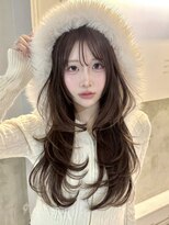 ピア(Pia)&nbsp;ブリーチなしベージュ レイヤーカット ハッシュカット