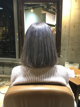 サロンドミルク 原宿(salon de MiLK) シルバーグレー