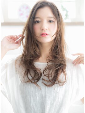 クロエ バイ ラヴィズム 新潟ビルボードプレイス2店(CLOE by LUVISM) ゆるふわウェーブスタイル