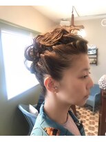 ヨナサン(Yona Saint)&nbsp;タテガミ風リーゼントアレンジ