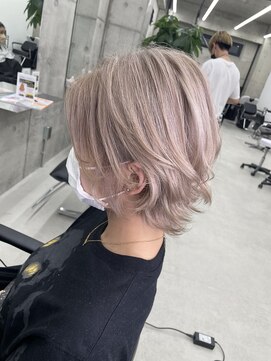 リノート バイ エゴル 名古屋(LINOET by ENGOL) 【LINOET名古屋】手島カミラ　ホワイトベージュ