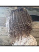 スーク 宜野湾店(suuk)&nbsp;シルバーグレージュ