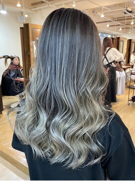 ブリッツ レボ(BLITZ-REVO) バレイヤージュ!