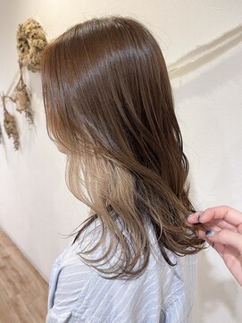 ルヴェール(Le Vert) 明るめベージュ◎