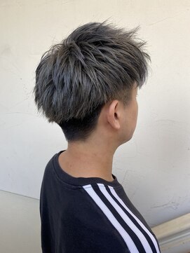 モリオ フロム ロンドン 成増店 【morio成増/一戸】ブリーチありブルーグレージュカラー