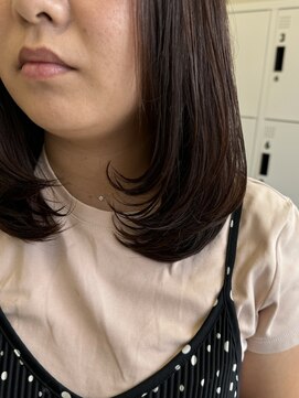 リジー(Litzy) ミディアムレイヤー【三國麗奈】