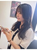 柔らかく決まる顔まわりレイヤーカット×Aujuaトリートメント