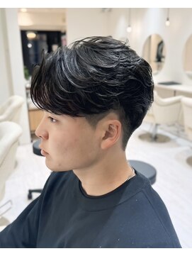 バース 梅田中崎町店(BIRTH) ニュアンスパーマセンターパートフェザーパーマワンカールパーマ