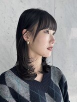 マッシュ アドベ 八戸ノ里(MASHU ADOBE)&nbsp;ミディアムレイヤー/前髪パーマ/暗髪