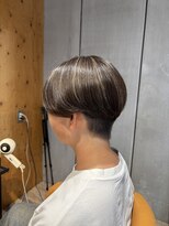 ジャストビューティ ルフレ 金沢八景店(Just Beauty Rufure)&nbsp;ハイライト/刈り上げショート/白髪ぼかし/グレージュ