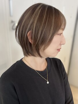 リアンバイアリュール(Lian by Allure) レイヤーカットハッシュカット髪質改善顔周り前髪ボブブリーチ