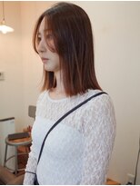 ムク(Muku)&nbsp;サラッとストレートの外ハネセミロング