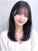 黒髪サイドバングの艶ワンカールセミディ
