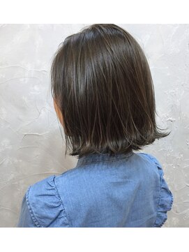 ラヴリア カミツ(LOVERIA KAMITSU) ツーセクションショート　グレージュ