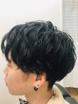 オカベース(BARBER GROOMING GOODS OKA BASE) ツーブロックマッシュパーマ