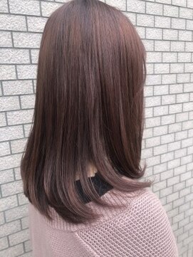 リア(Lia by KENJE) Lia ツヤツヤイルミナピンクカラー