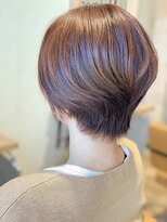 アモロッソ(amoroso)&nbsp;襟足スッキリ大人ショートボブ