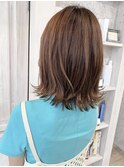 福山市美容室Caary 軽め質感 肩ライン外ハネボブスタイル