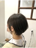 丸みのあるショートスタイル