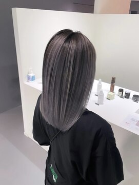 レフ(LEF) ホワイトシルバーバレイヤージュ/ダブルカラー/ケアブリーチ