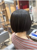 ステップボーンカットカットボブショートハイライト